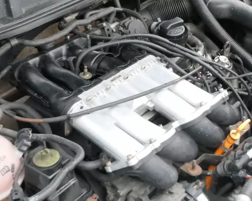 VW Golf 4 Bora Ansaugbrücke 06A133210B 1,8 92kw 125PS AGN 20V 4-Motion  (163156)