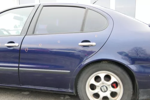 Seat Leon Toledo 1M Tür hinten links Fahrerseite blau LB5N - ohne Anbauteile (163160)