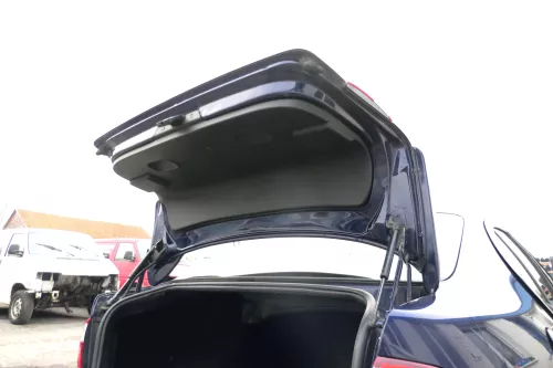 Seat 1M Toledo Heckklappenverkleidung Verkleidung Heckklappe schwarz  d (163170)