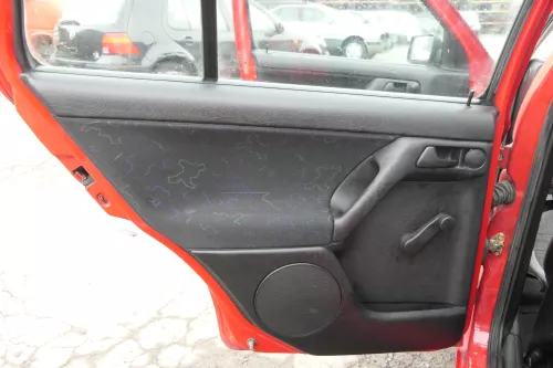 VW Golf 3 Kombi Türverkleidung Verkleidung Tür vorne hinten links rechts (163206)