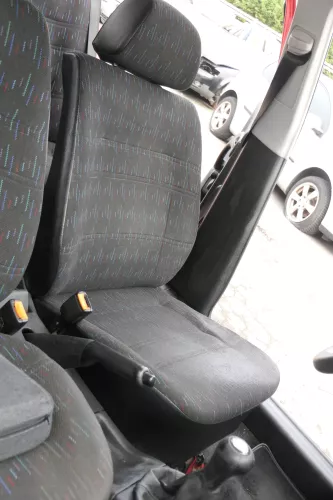 VW Polo 6N 6N2 Seat Ibiza 6K Golf 3 Sitz vorne links Fahrersitz 4/5-Türer + Kom  (163207)
