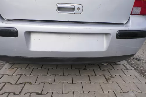 VW Golf 4 Limousine Stoßstange hinten Heckstoßstange Stoßfänger silber LB7Z grau (163227)