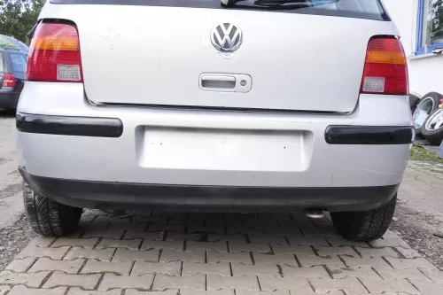 VW Golf 4 Limousine Stoßstange hinten Heckstoßstange Stoßfänger silber LB7Z grau (163227)