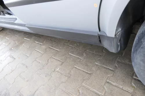 VW Passat 3B 3BG Kombi Variant Tür hinten links silber LA7W reflexsilber  (163299)