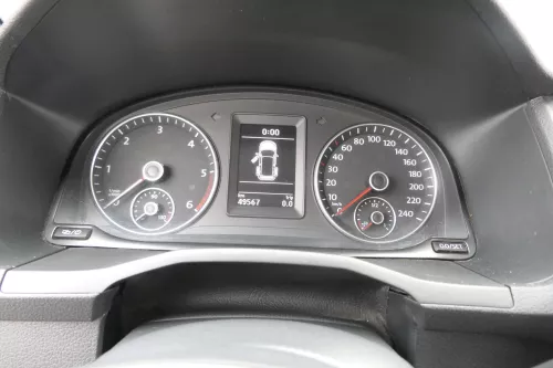 VW Touran Caddy 2K Tacho Tachometer Kombiinstrument 49.000km 2K5920876A TDI (163354)