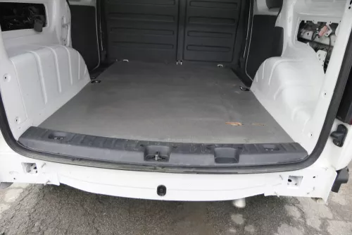 VW Caddy 2k Teppich Innenraumteppich Innen hinten Boden Bodenbelag grau