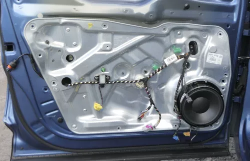 VW Tiguan 5N elektrischer Fensterheber vorne links Fensterhebermodul Modul (163477)