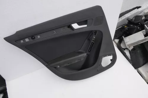 Audi A4 8K B8 Türverkleidung Verkleidung Tür vorne + hinten links + rechts schwa (163592)