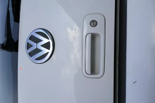 VW Lupo 6X Heckklappe Klappe Kofferraumklappe Scheibe weiß LB9A ohneAnbautei (163778)
