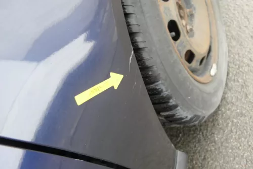 Audi A3 8L Kotflügel vorne rechts blau LZ5T (164031)