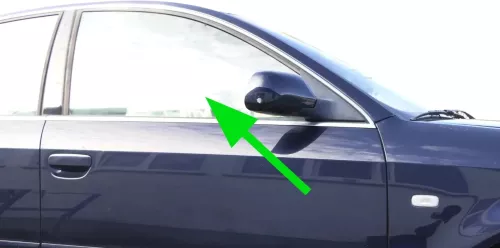 Audi A6 4B vorne rechts Fenster Scheibe in Tür Fensterscheibe 4/5-Türer Fenster