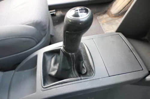 VW Polo 9N 9N3 Schaltknauf Schaltsack Schaltung Schaltknüppel Leder Kunstleder (164319)