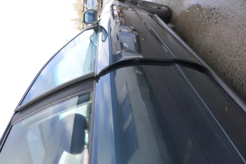 Audi A4 B5 Tür nur Türblatt vorn rechts Beifahrertür grün LZ6U Kombi Limo (164421)