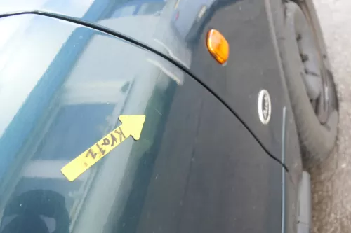Audi A4 B5 Tür nur Türblatt vorn rechts Beifahrertür grün LZ6U Kombi Limo (164421)