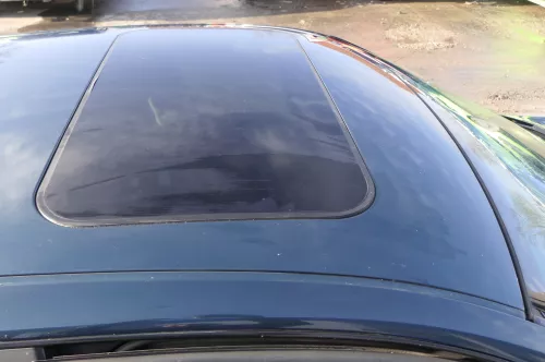 Audi A4 B5 Limousine Schiebedach Glasschiebedach Glas Dach 8D5877049 (164431)