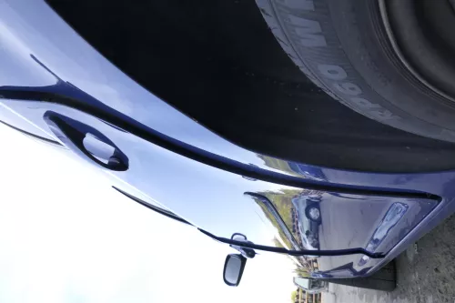 VW Touran 1T 1T3 Tür hinten links blau LL5M und Scheibe ohne Anbauteile (164486)