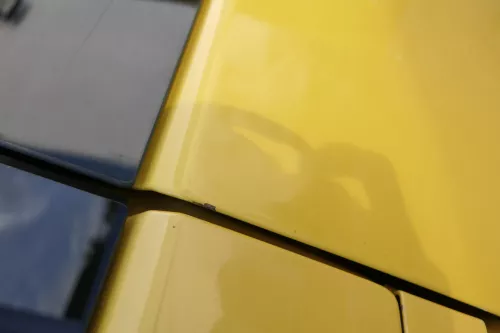 VW Caddy 3 2k Tür hinten rechts gelb Post L132 Schiebetür mit Scheibe (164537)