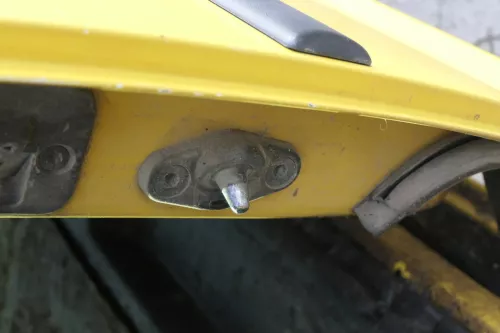 VW Caddy 3 2k Beifahrertür Tür hinten links gelb Post L132 Schiebetür (164543)