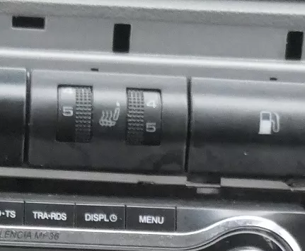 Skoda Octavia 1U Sitz Sitzheizung Schalter vorne 1U6963563A 01C Knopf 