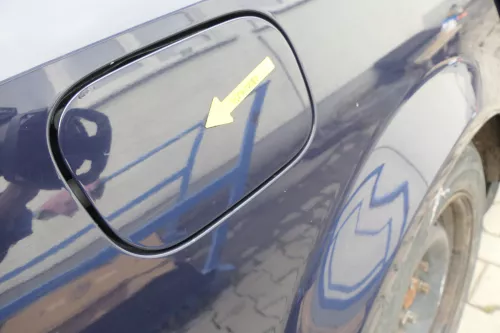 Audi A4 8E B6 Tankdeckel Tankklappe Tank Deckel Klappe blau LY5K  lila (164729)