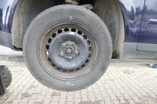 2x Audi A4 8E A6 4B 195/65 R15 91T Winterreifen M&S Reifen Felgen 6mm  (164786)