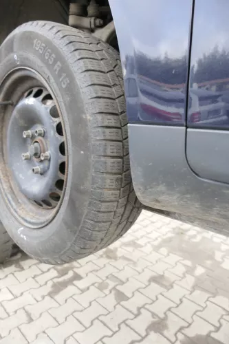 2x Audi A4 8E A6 4B 195/65 R15 91T Winterreifen M&S Reifen Felgen 6mm  (164786)