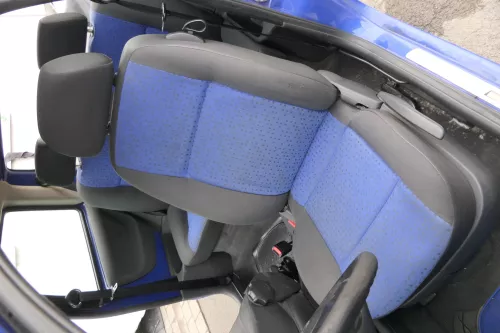 Seat Arosa Lupo Sitz vorne links Fahrersitz Höhenverstellung blau schwarz