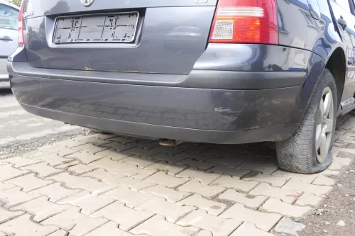 VW Golf 4 Kombi Avant Stoßstange hinten Heckstoßstange Stoßfänger grau LC7V (165031)