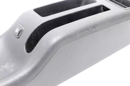 VW Golf 4 Bora Mitteltunnel Aschenbecher hinten Verkleidung schwarz (165040)