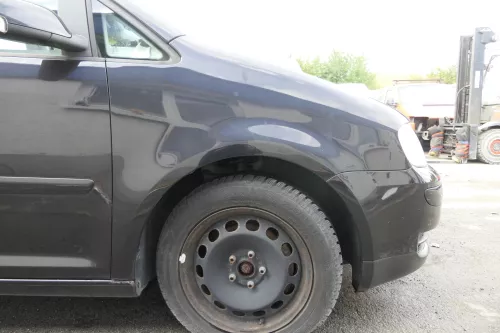 VW Touran 1T Kotflügel vorne rechts schwarz LC9Z 1T0821022A ca.Bj2003-2006