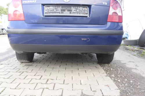 VW Passat 3BG 3B3 Limousine Stoßstange hinten Heckstoßstange blau LA5E (165235)