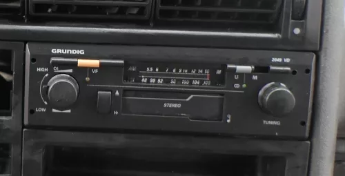 VW Golf 4 T4 Bora Radio Grundig 2049 VD Stereo (165423)
