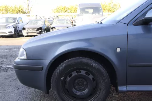 Skoda Octavia 1U Kotflügel vorne links grau LF7V 9901 U9 auch Combi (165491)