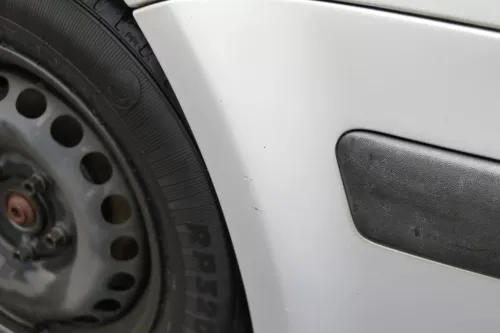 VW Passat 3B Stoßstange vorne Frontstoßstange Stoßfänger silber LB7Z grau Grill (165504)