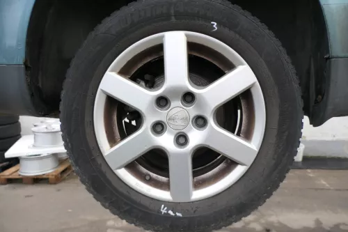 4x Audi A4 8E A6 4B Alufelgen 195/65R15 91H Winterreifen Reifen 4-7mm KBA 46659 (165703)
