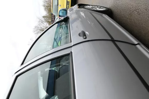 VW Golf 4 Bora Tür vorne rechts Beifahrertür 4/5-Türer+Kombi Variant LA7W silber (165711)