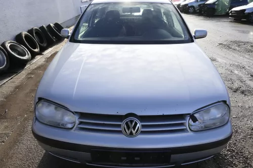 VW Golf 4 Motorhaube Haube Klappe vorne silber grau LA7W grau reflexsilber  (165729)