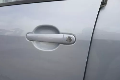 Audi A2 8Z Tür nu das Türblatt vorne links blau LY7R - ohne Anbauteile (165831)