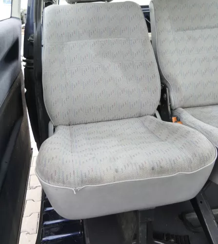 VW T4 Sitz hinten rechts 1. Reihe Lehne Rücksitz (Multivan Caravelle) Stoff