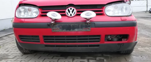 VW Golf 4 Stoßstange vorne Frontstoßstange Stoßfänger rot LY3D SWR (166130)