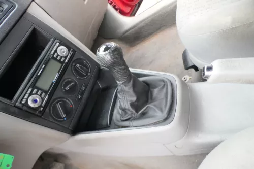 VW Golf 4 Bora Schaltknauf Schaltsack Schaltung Schaltknüppel schwarz Benziner 5 (166150)
