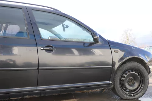 Golf 4 Bora Tür vorne rechts Beifahrertür 4/5-Türer Kombi Variant schwarz LC9Z (166213)