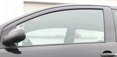 VW Fox 5Z vorne links Fenster Scheibe in Tür Fensterscheibe 5Z3845021B (166427)
