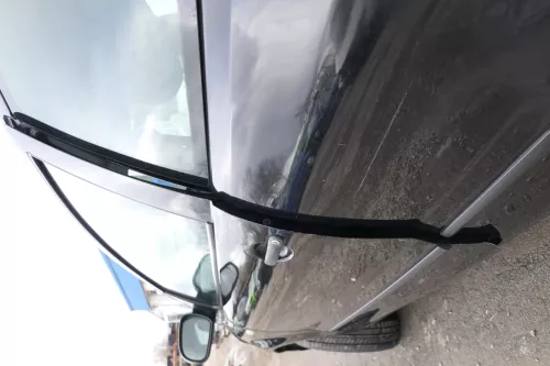 VW Fox 5Z Tür vorne links Fahrertür schwarz L041 - ohne Anbauteile (166449)