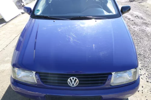 VW Polo 6N Motorhaube Frontklappe Haube vorne Klappe blau LD5D (166497)