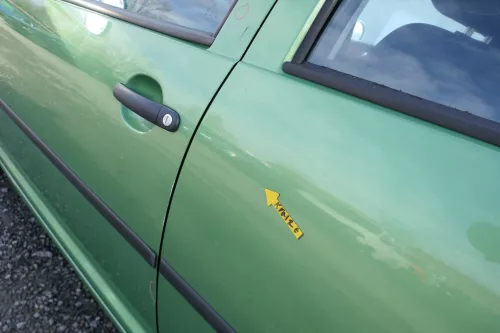 VW Golf 4 Limousine Tür hinten links grün LA6P (KEINkombi) (166547)