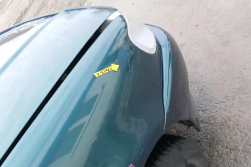VW Polo 6N 6N1 Kotflügel vorne rechts grün LC6P - Mängel - Delle - Rost !!! (166611)
