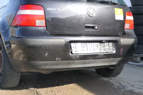 VW Golf 4 Limousine Stoßstange hinten Heckstoßstange Stoßfänger schwarz LC9Z (166627)