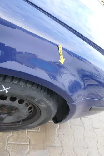 VW Passat 3BG 3B6 Kotflügel vorne rechts blau LA5E (Blinkerloch)  (166641)