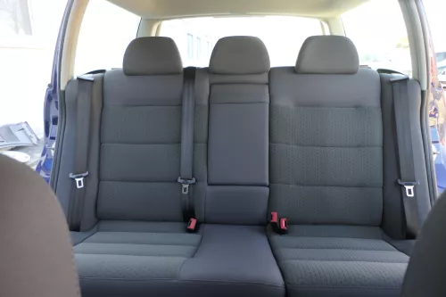 VW Passat 3B 3BG Kombi Variant Sitz Rückbank Rücksitzbank 3 Punkt Gurt anthrazit (166733)
